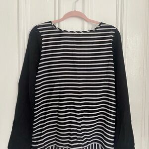 Old Navy Black and White Long Sleeve Boxy Blouse